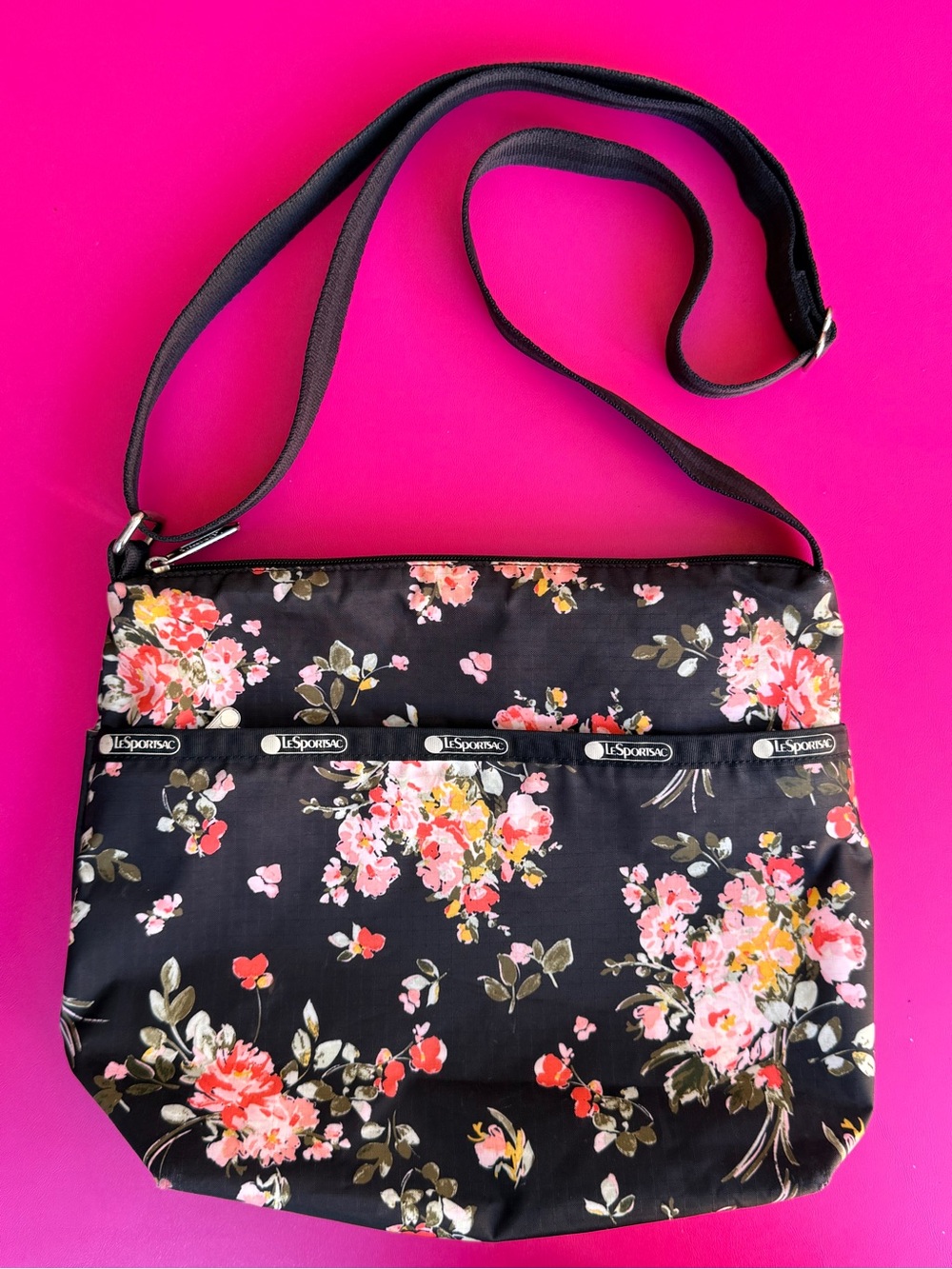 LeSportsac Nylon Classic Hobo Crossbody Shoulder Bag Black Pink Floral Print EUC